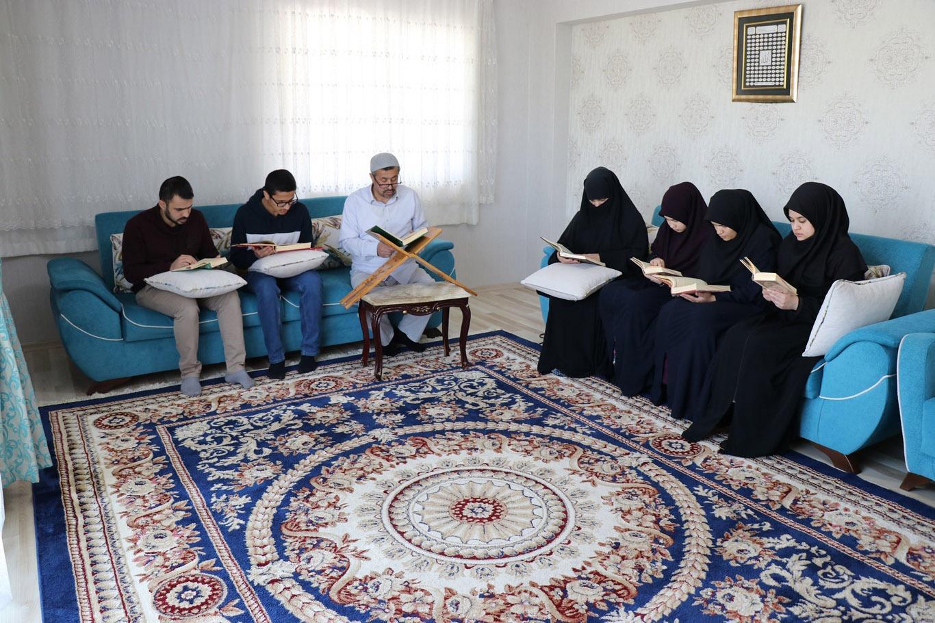 قراءة القرآن
